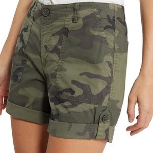 Sanctuary Switchback Cuffed Short Hiker Camo